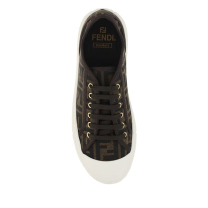 Baskets monochromes Fendi