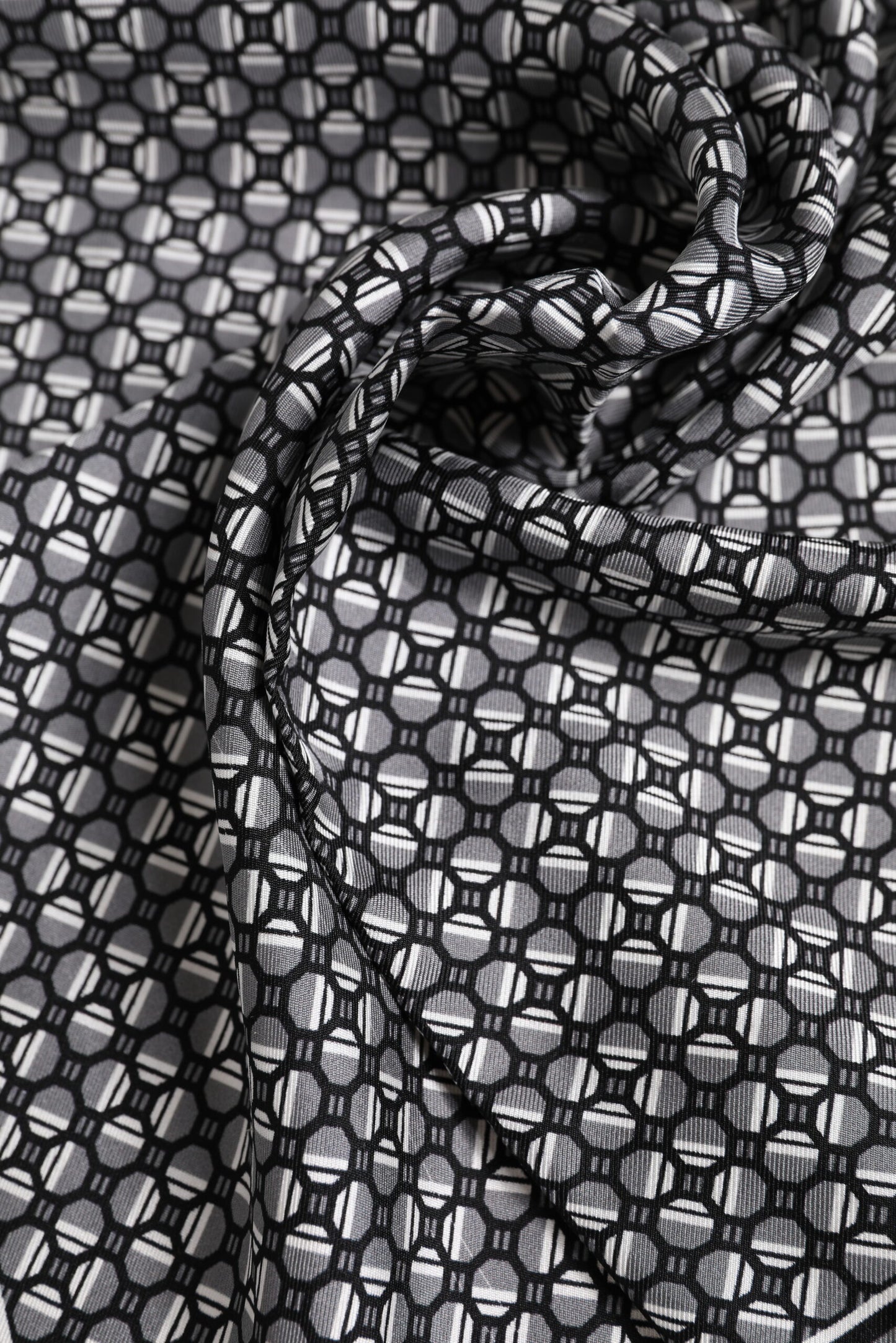 Dolce &amp; Gabbana Black White Patterned Square Foulard Scarf