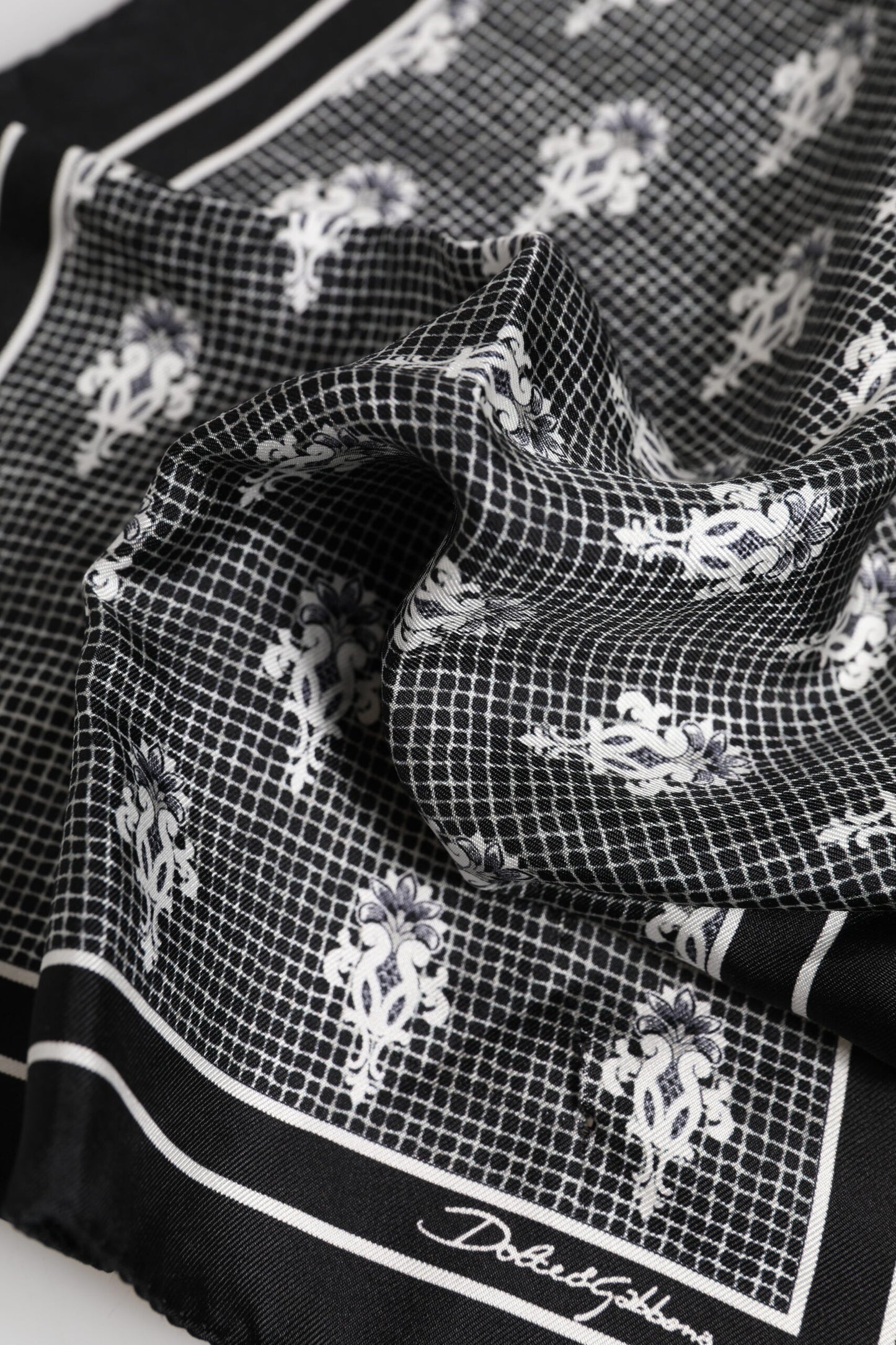 Dolce &amp; Gabbana Black White Printed Square Foulard Scarf