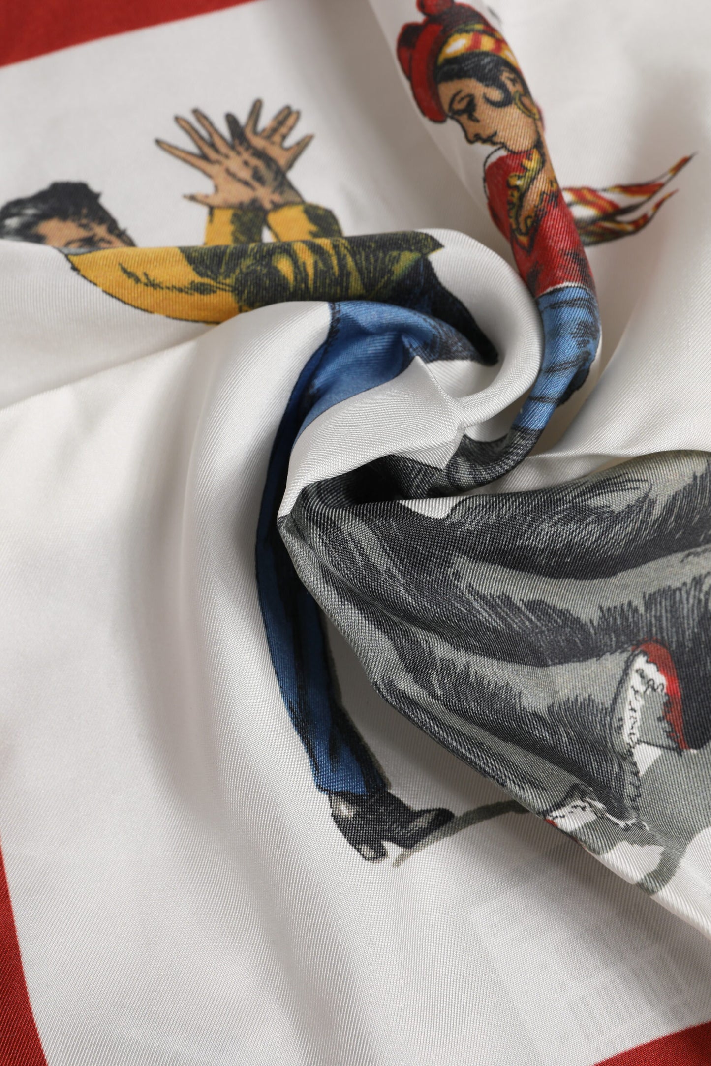 Dolce &amp; Gabbana White Printed Silk Square Men Foulard Scarf