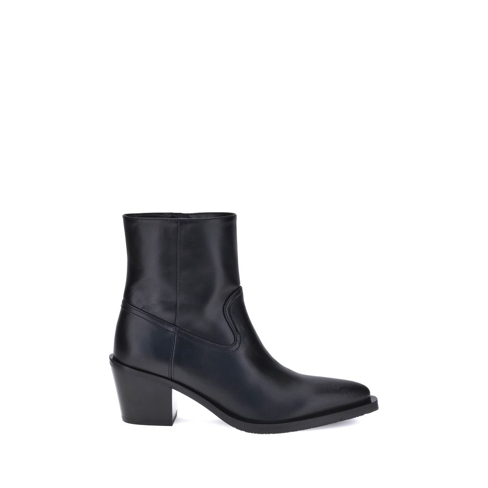 Stuart Weitzman Tate Bootie Pointed Toe Leather Ankle Boot