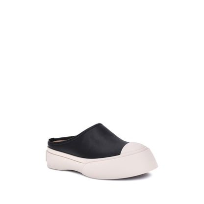 Mules en cuir Marni