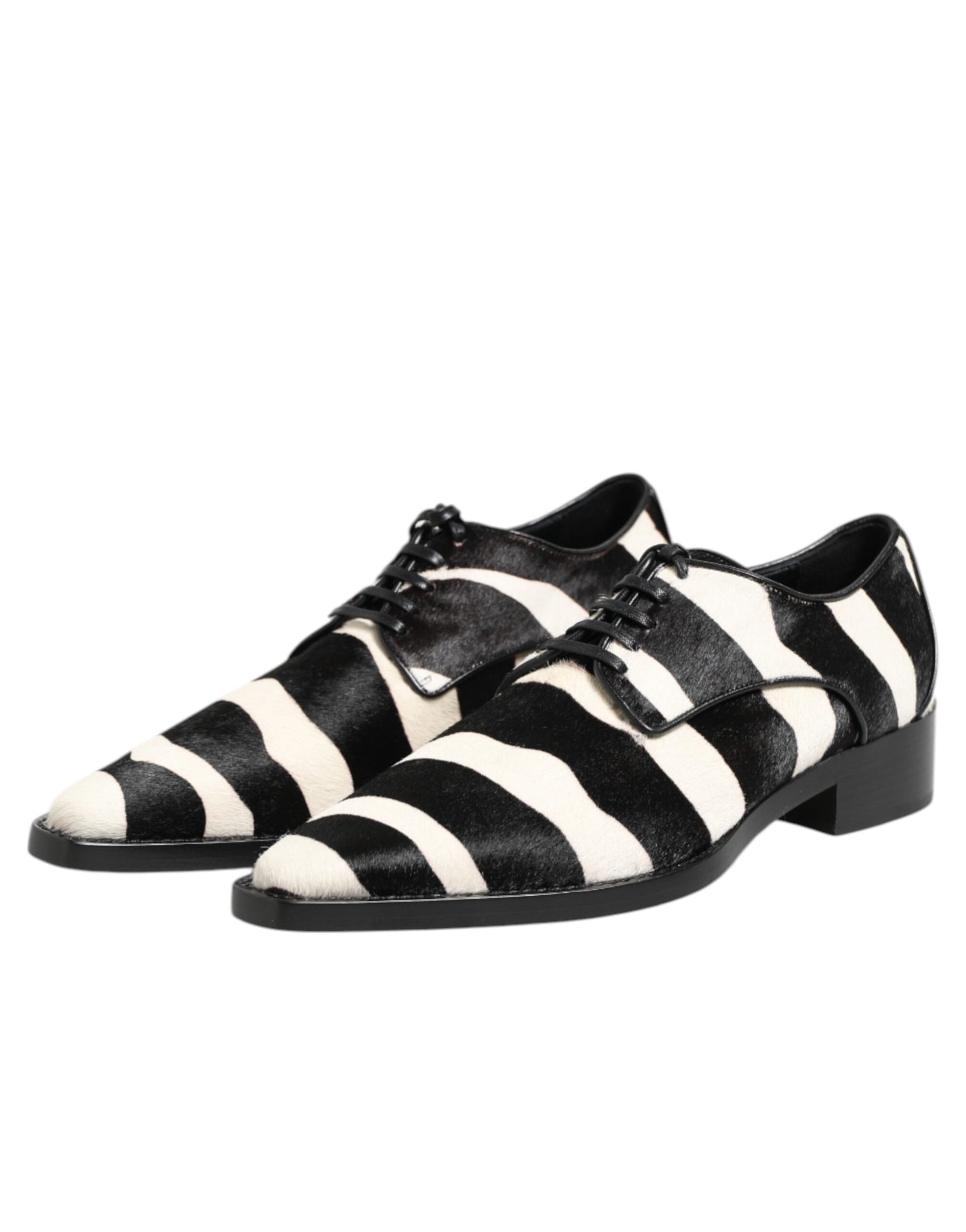Chaussures habillées en fourrure de poney zébrée noire et blanche Dolce &amp; Gabbana