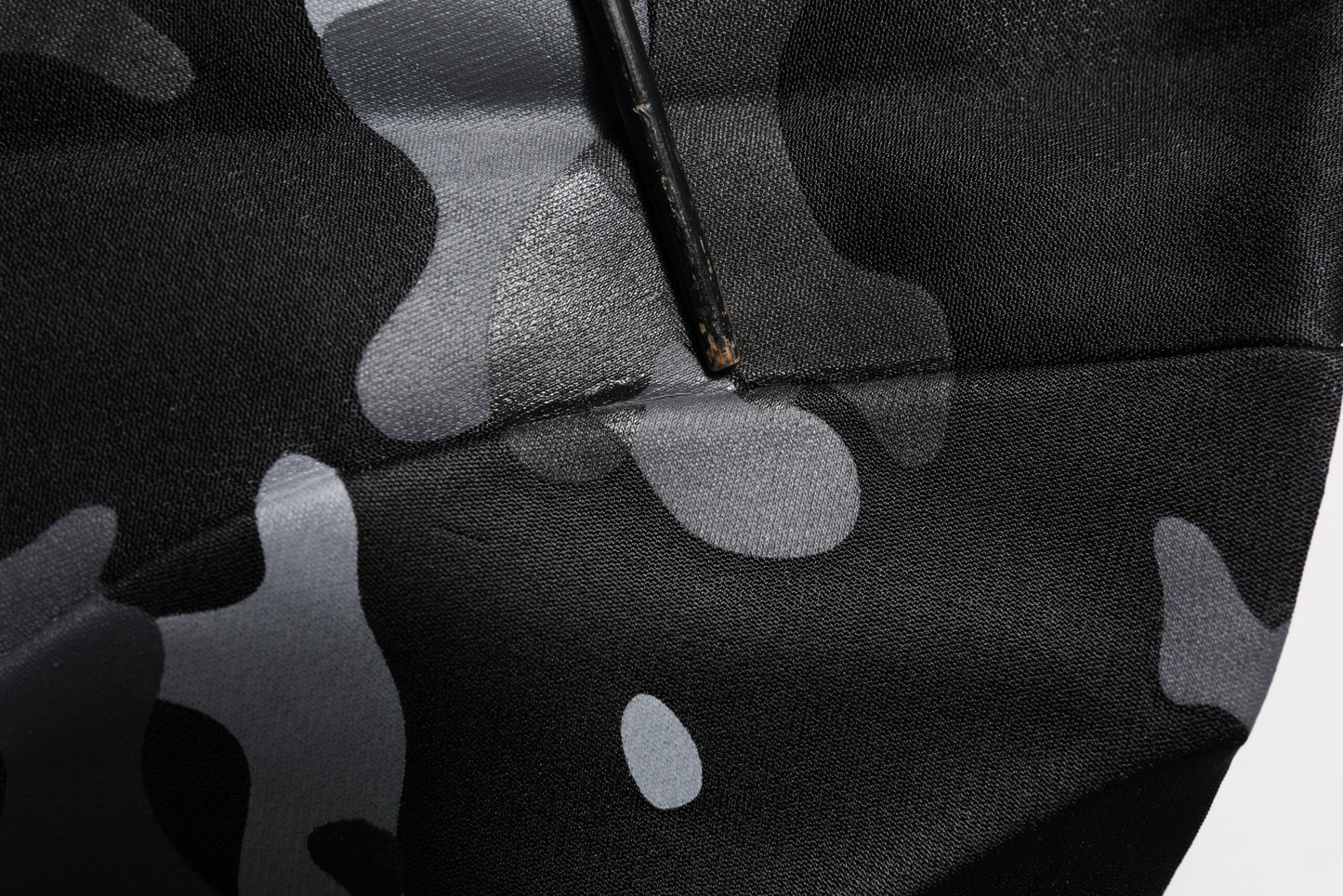 Dolce &amp; Gabbana Black Camouflage Pullover Sweatshirt Sweater