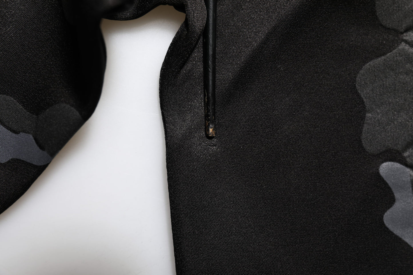 Dolce &amp; Gabbana Black Camouflage Pullover Sweatshirt Sweater