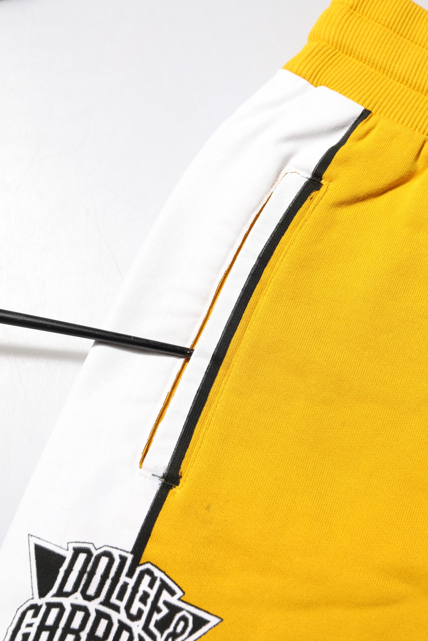 Pantalon de jogging imprimé en coton jaune Dolce &amp; Gabbana