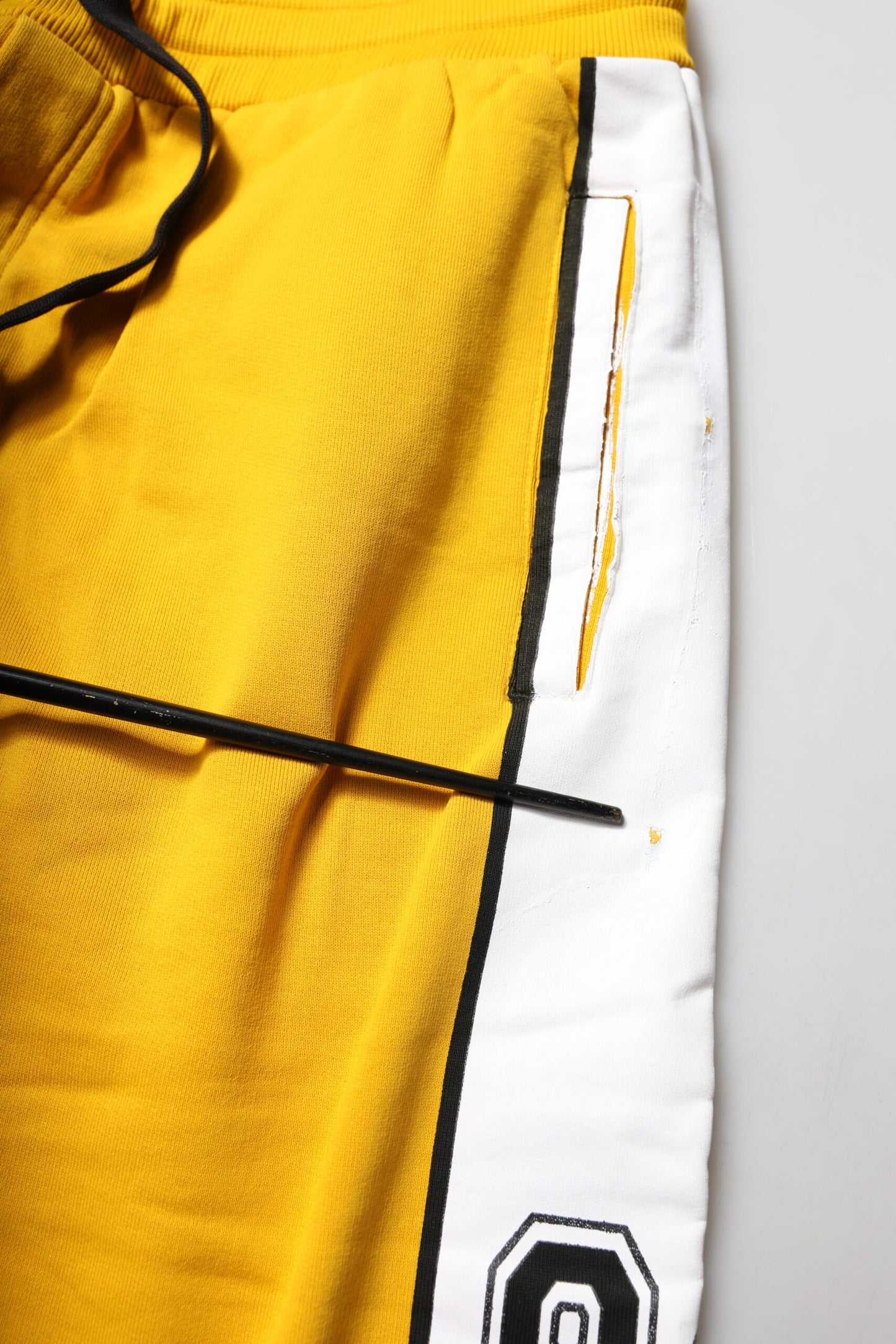 Pantalon de jogging en coton jaune imprimé Dolce &amp; Gabbana