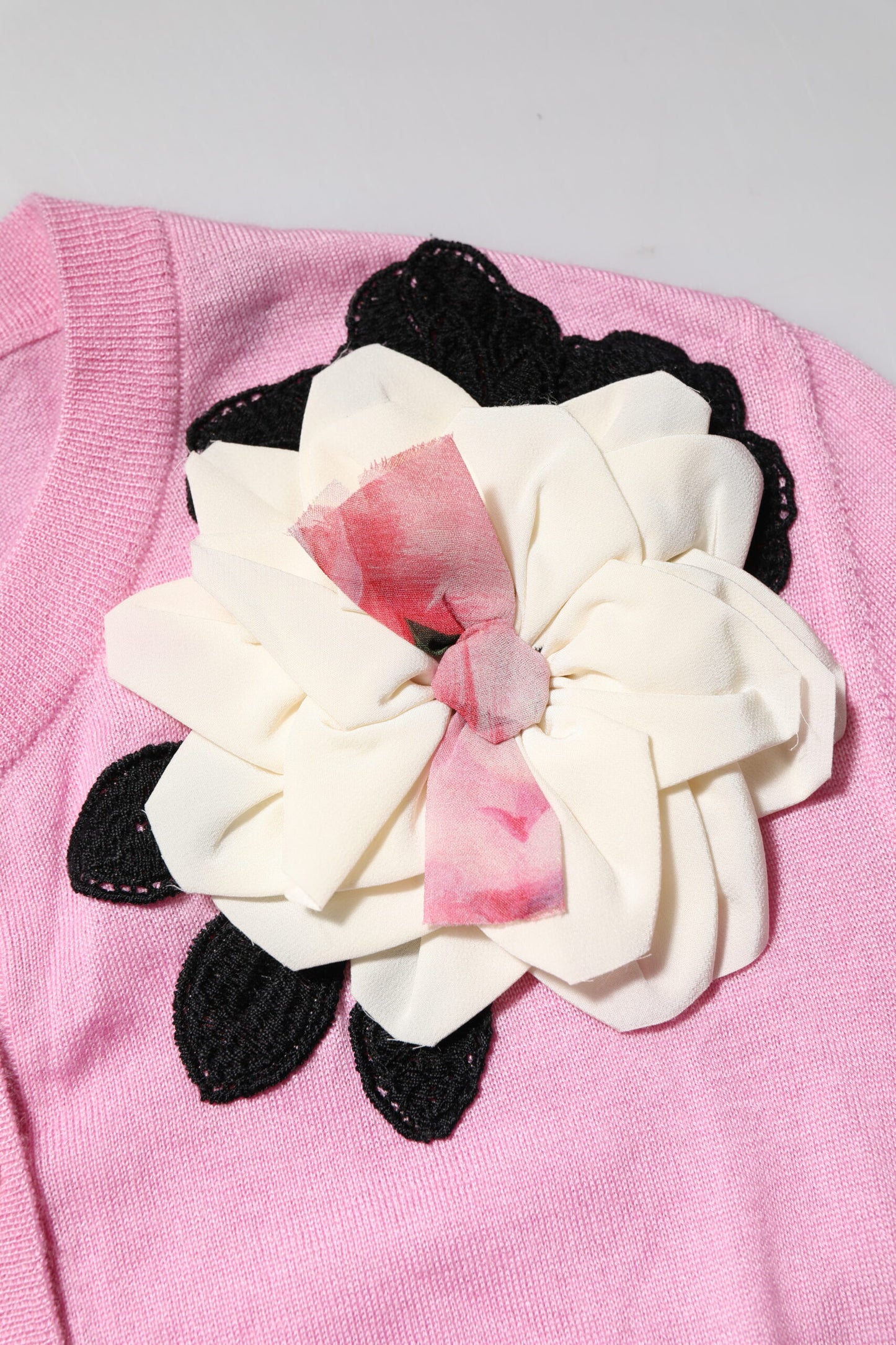 Dolce &amp; Gabbana Pink Floral Detailing Cardigan Sweater