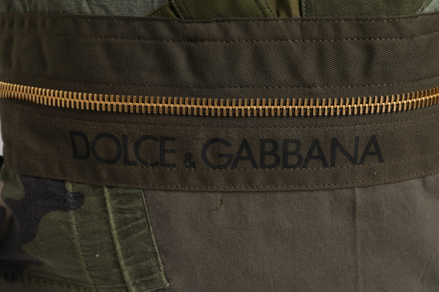 Portefeuille continental Dolce &amp; Gabbana en cuir d'autruche vert exquis