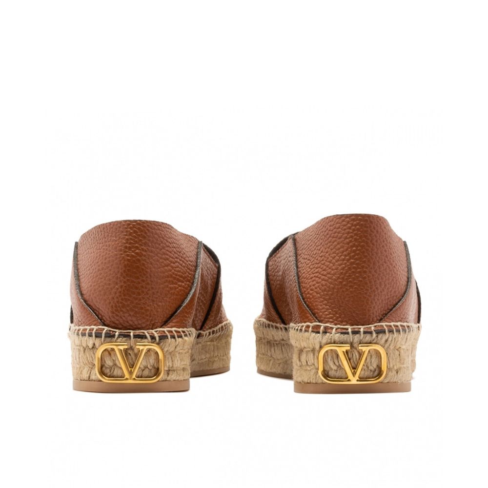 Valentino Garavani Logo-Plaque Leather Espadrilles by Valentino Garavani