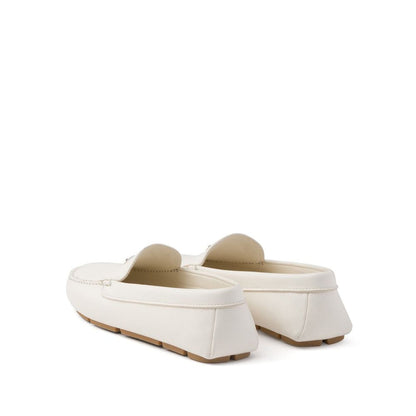 Mocassins en cuir à logo Prada