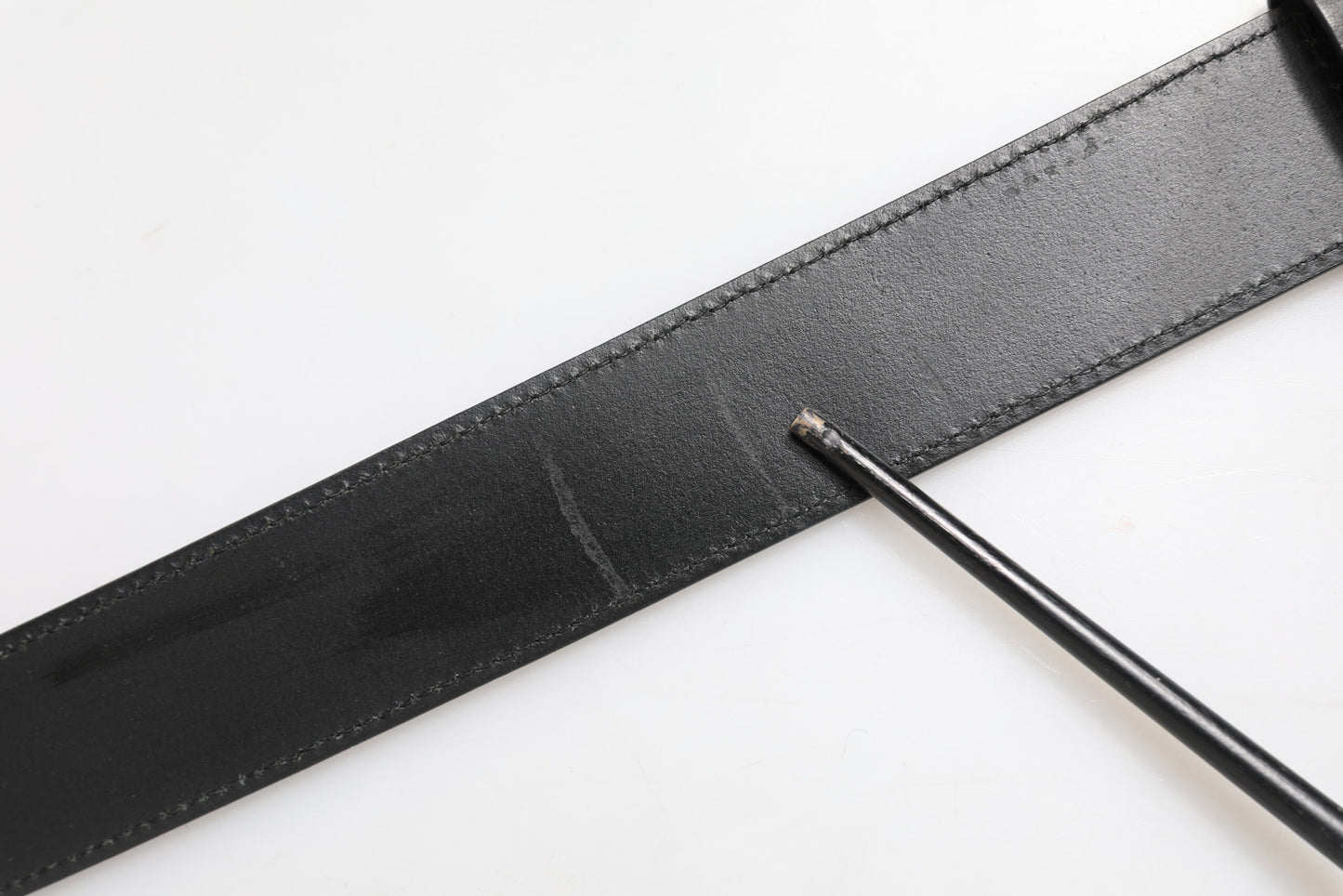 Dolce &amp; Gabbana Black Leather Classic Metal Logo Buckle Belt