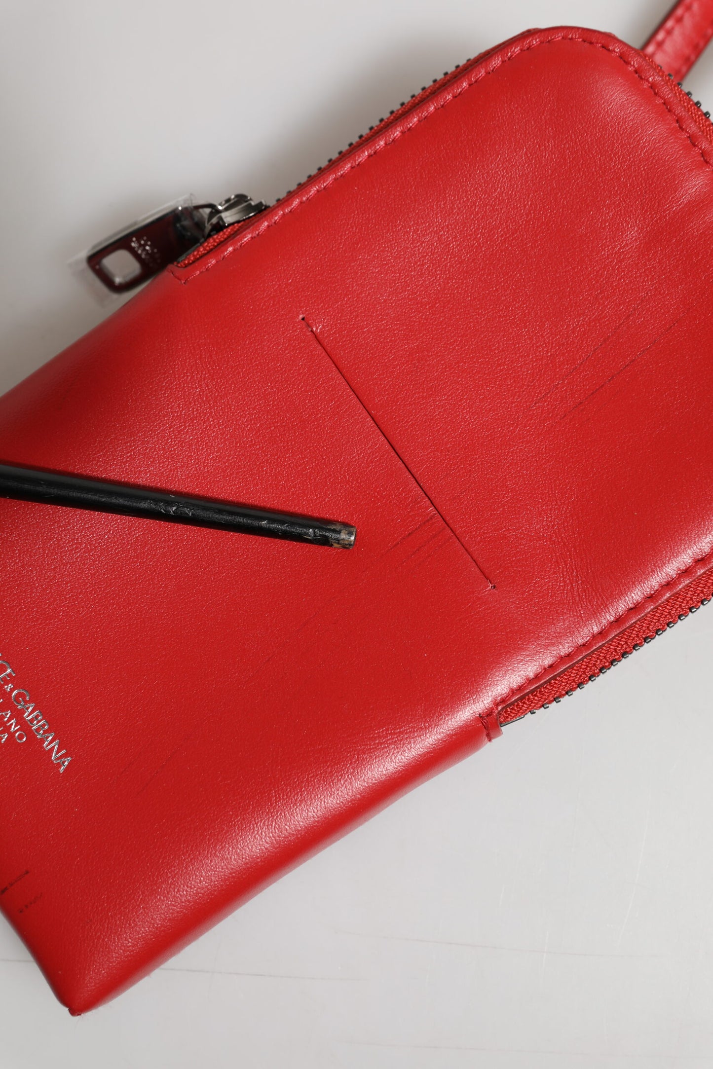Dolce &amp; Gabbana Red Leather Purse Phone Sling Crossbody Neck Strap Bag