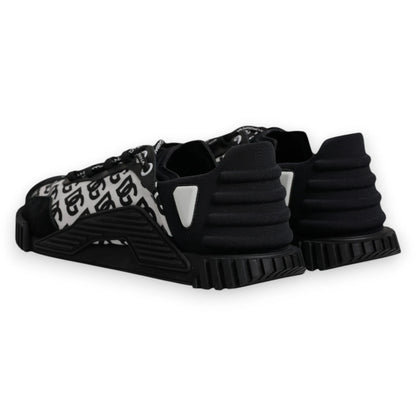 Dolce &amp; Gabbana Black Logo Lace Up Low Top NS1 Sneakers