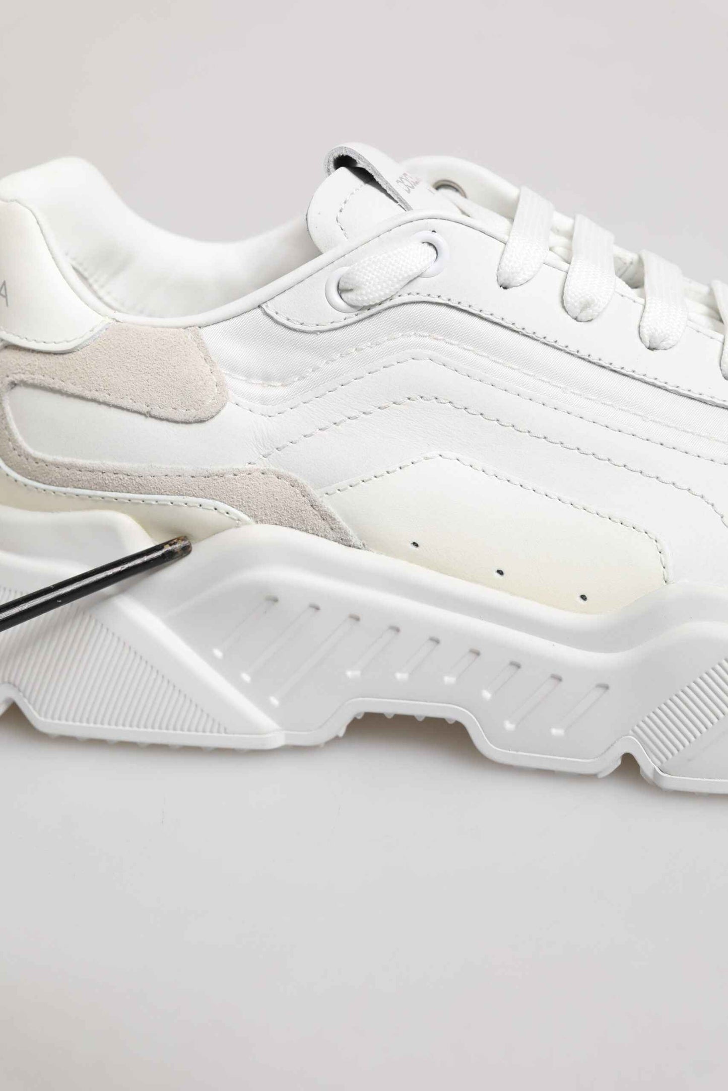 Dolce & Gabbana White Daymaster Low Top Mens Sneakers Shoes by Dolce & Gabbana