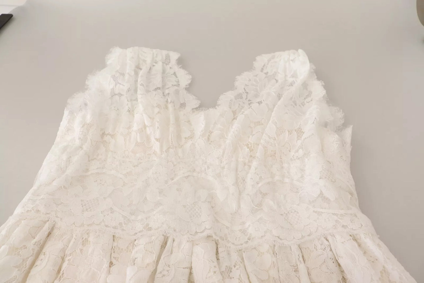 Dolce &amp; Gabbana White Flower Lace Corsage Long Maxi Dress