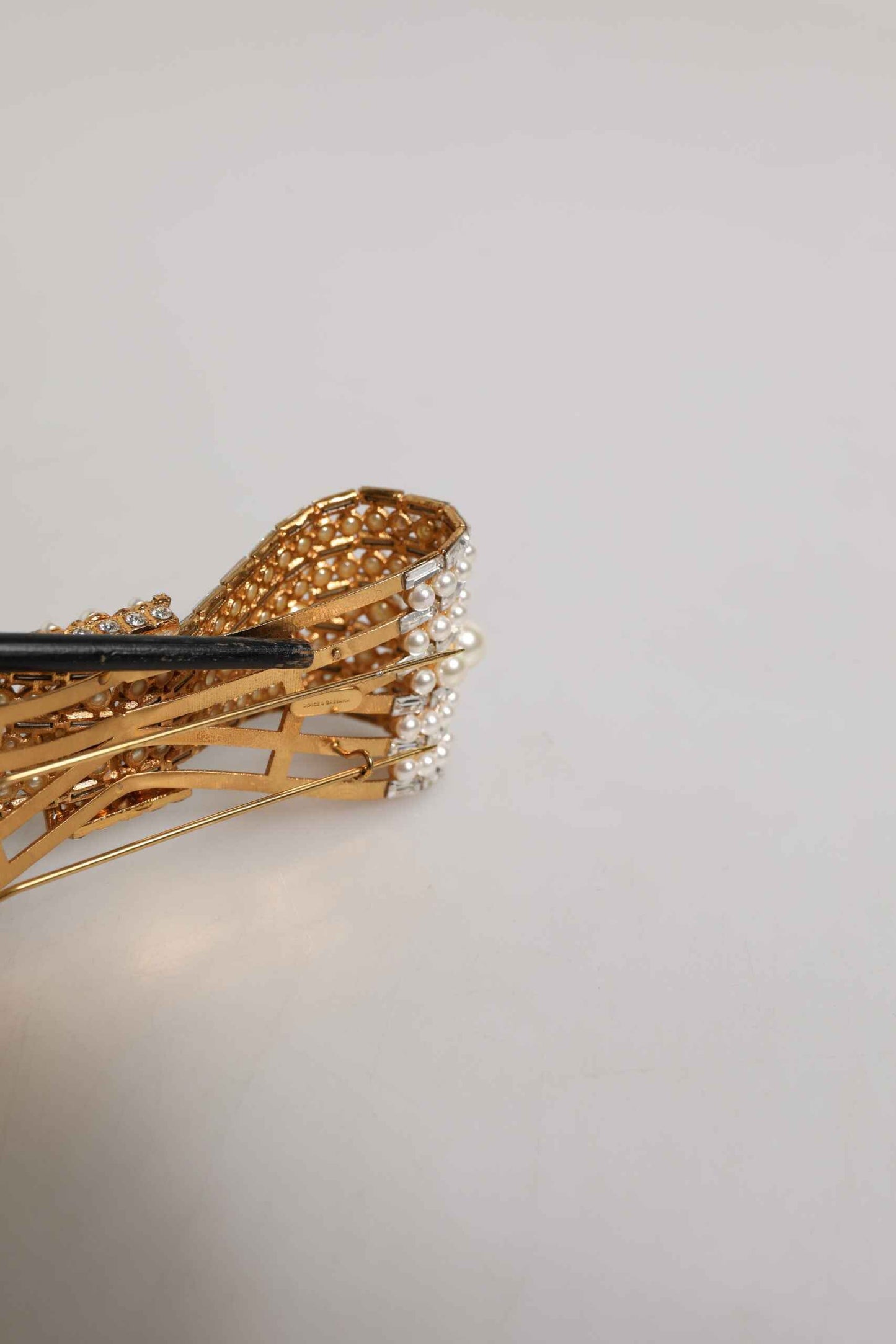 Dolce & Gabbana Gold Brass Glas Crystal Faux Pearl Embellished Brooch by Dolce & Gabbana
