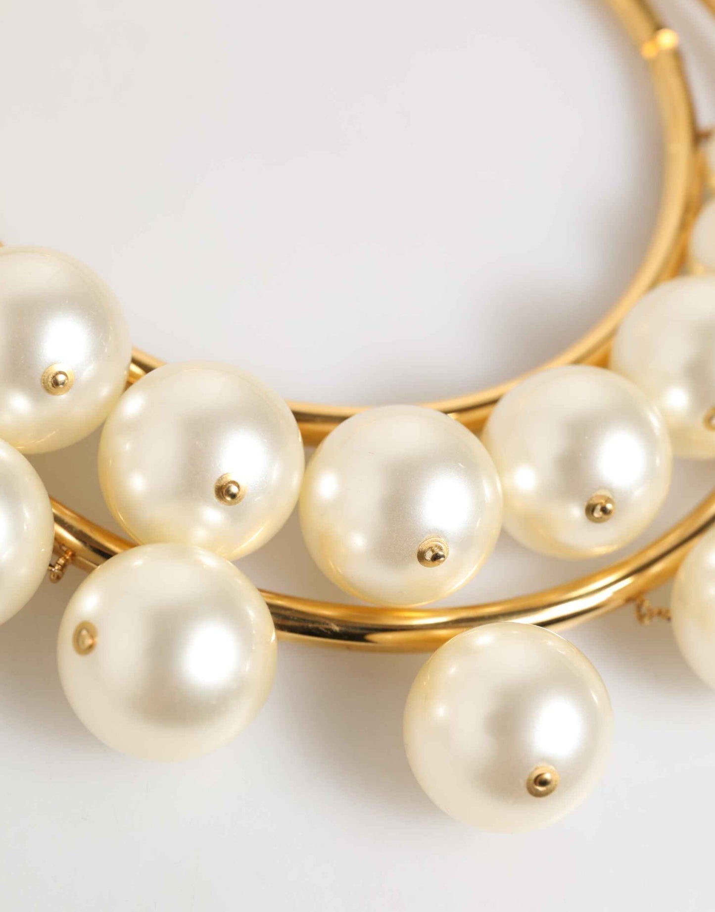 Dolce & Gabbana Gold Brass Faux Pearl Crystal Statement Luxury Jewelry Necklace by Dolce & Gabbana