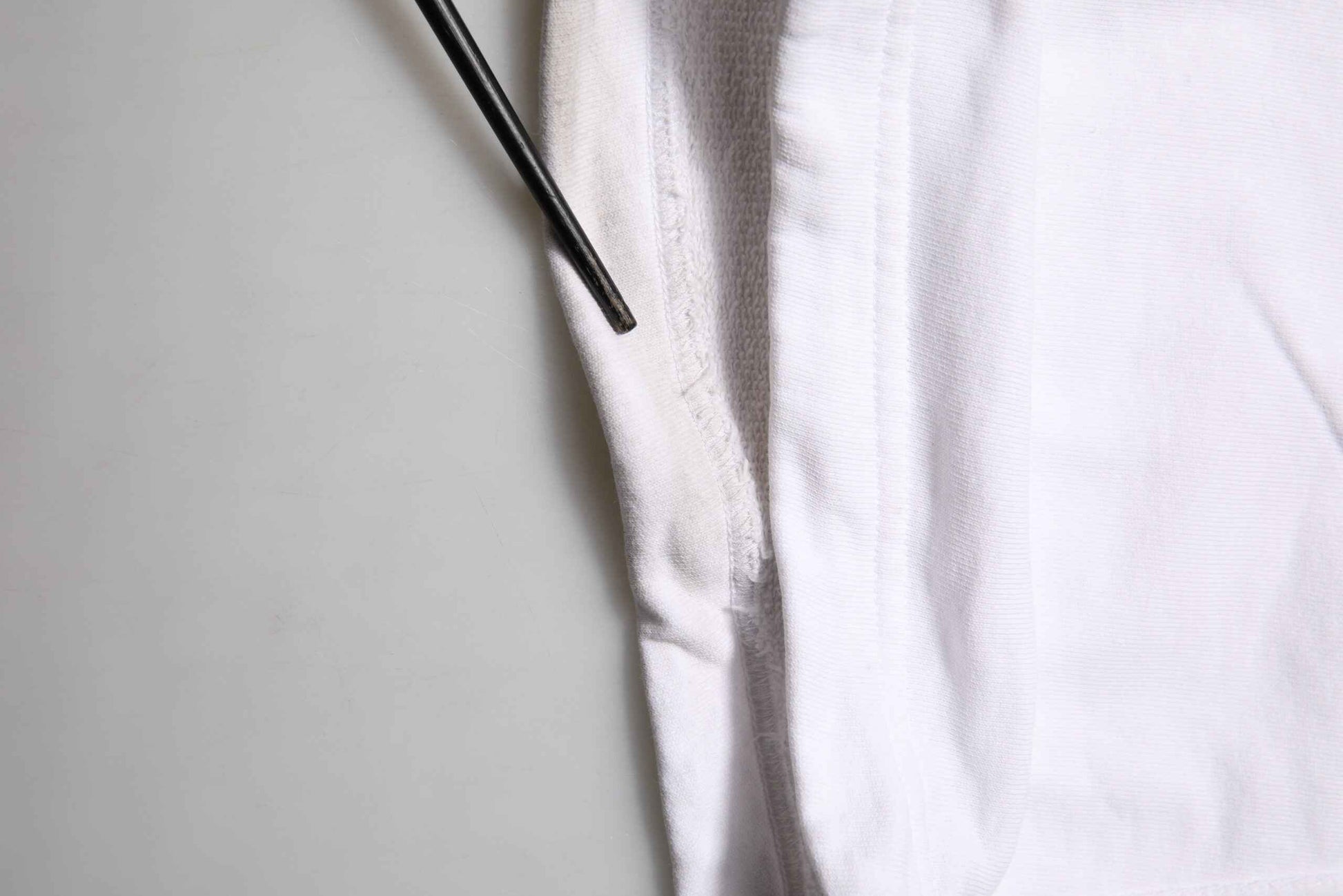 Dolce & Gabbana White Cotton Cargo Trousers Logo Patch Pants by Dolce & Gabbana