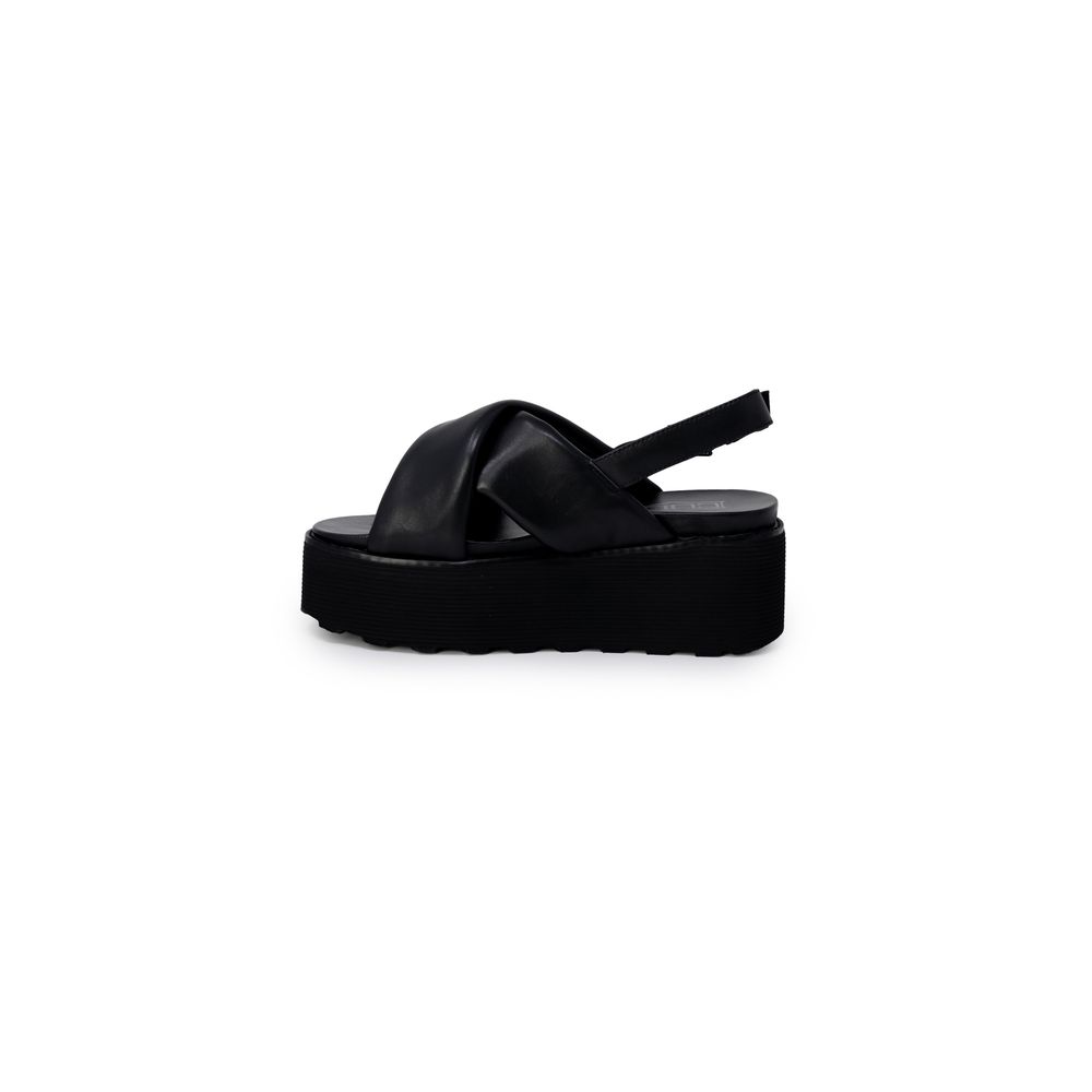 Cult Nancy 4264 Leather Sandal Cross Strap Platform Black