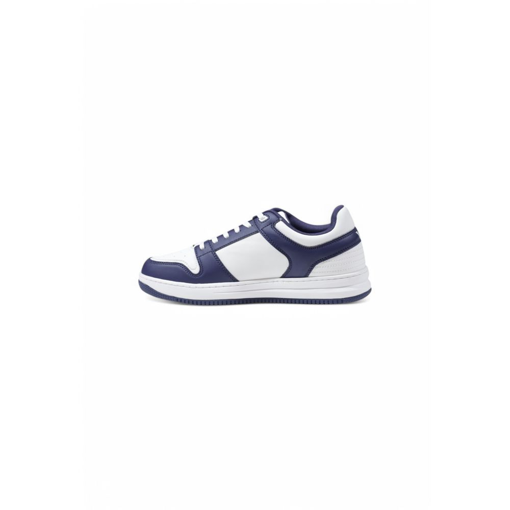 EA7 Emporio Armani XK404 Polyester Sneaker Lichtblauw