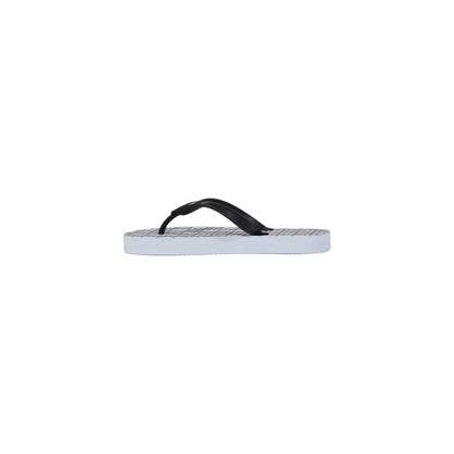 Armani Exchange XDQ010 XV700 Rubber Flip Flops White