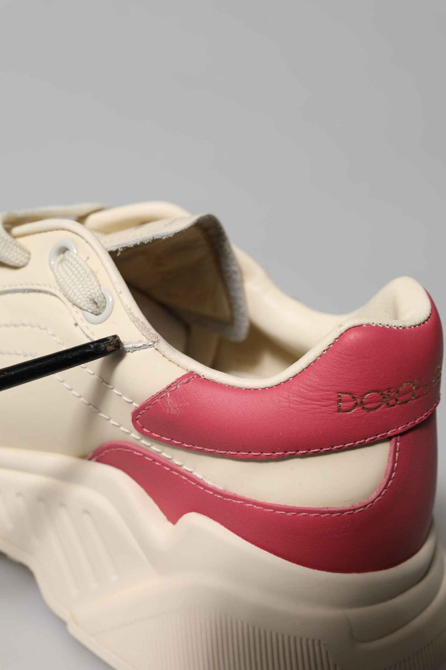 Dolce & Gabbana Daymaster Leer Sneakers – White Pink