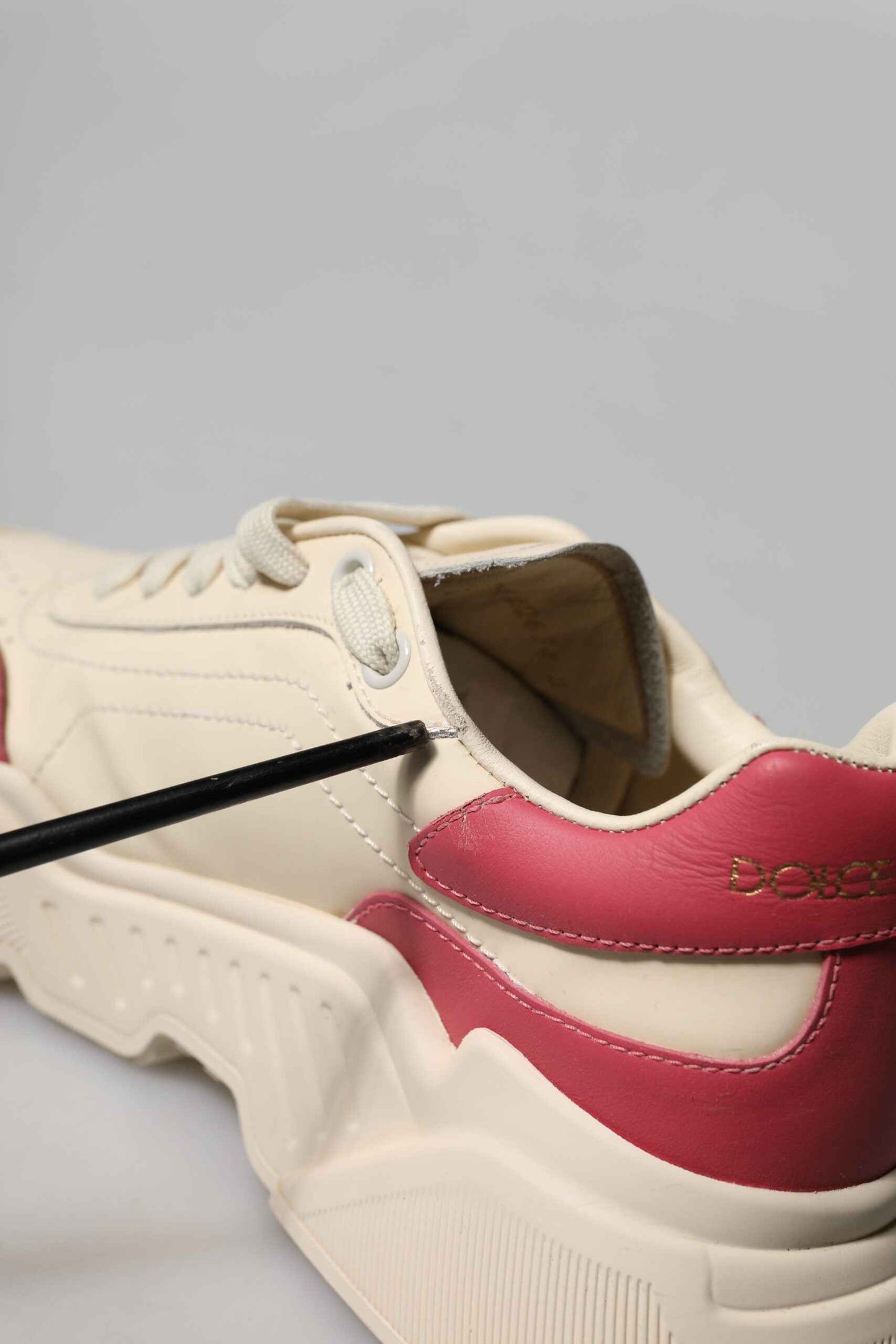 Dolce & Gabbana Daymaster Leer Sneakers – White Pink