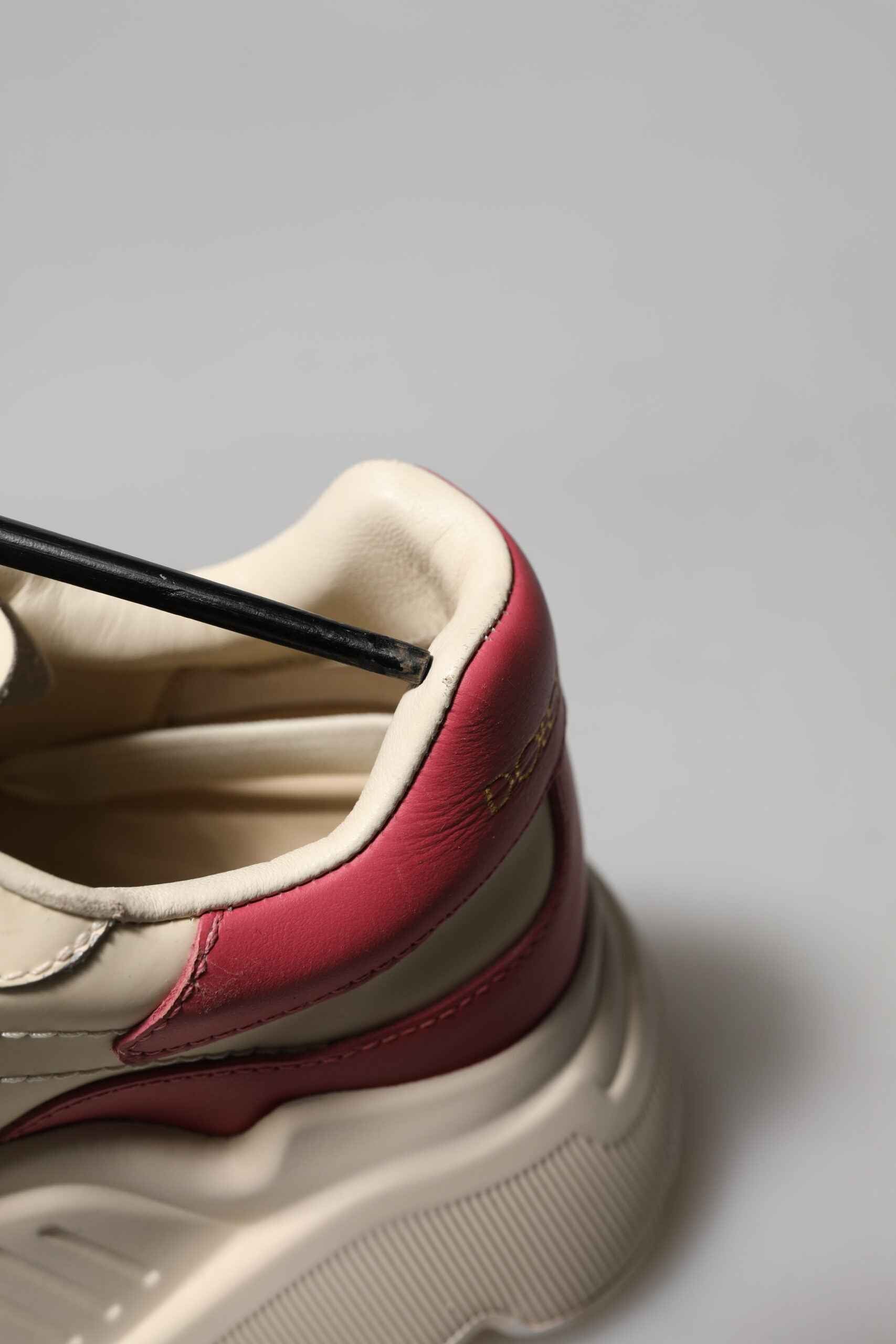 Dolce & Gabbana Daymaster Leer Sneakers – White Pink
