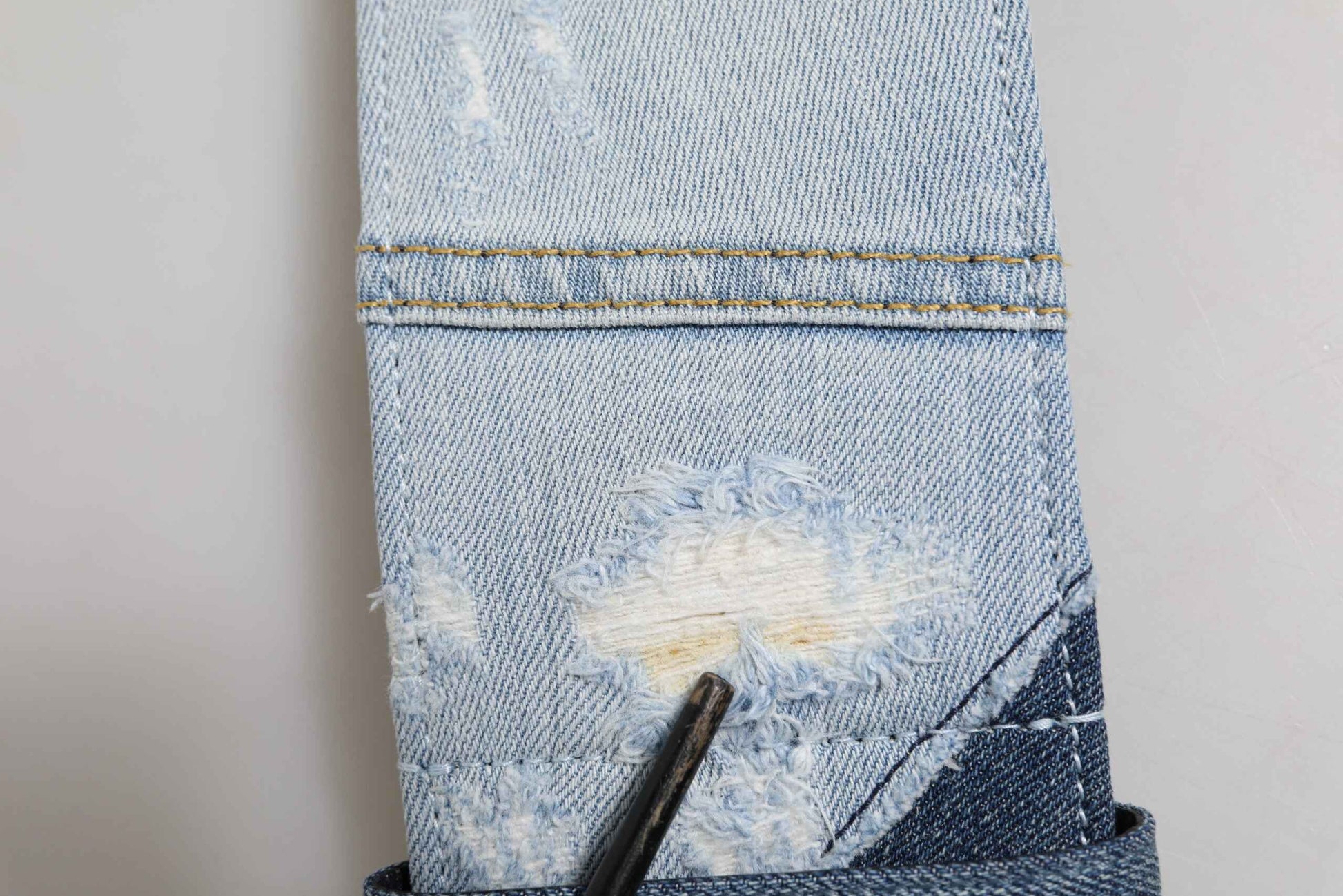 Dolce & Gabbana Riem Denim Blauw 8cm Gouden Gesp Luxe