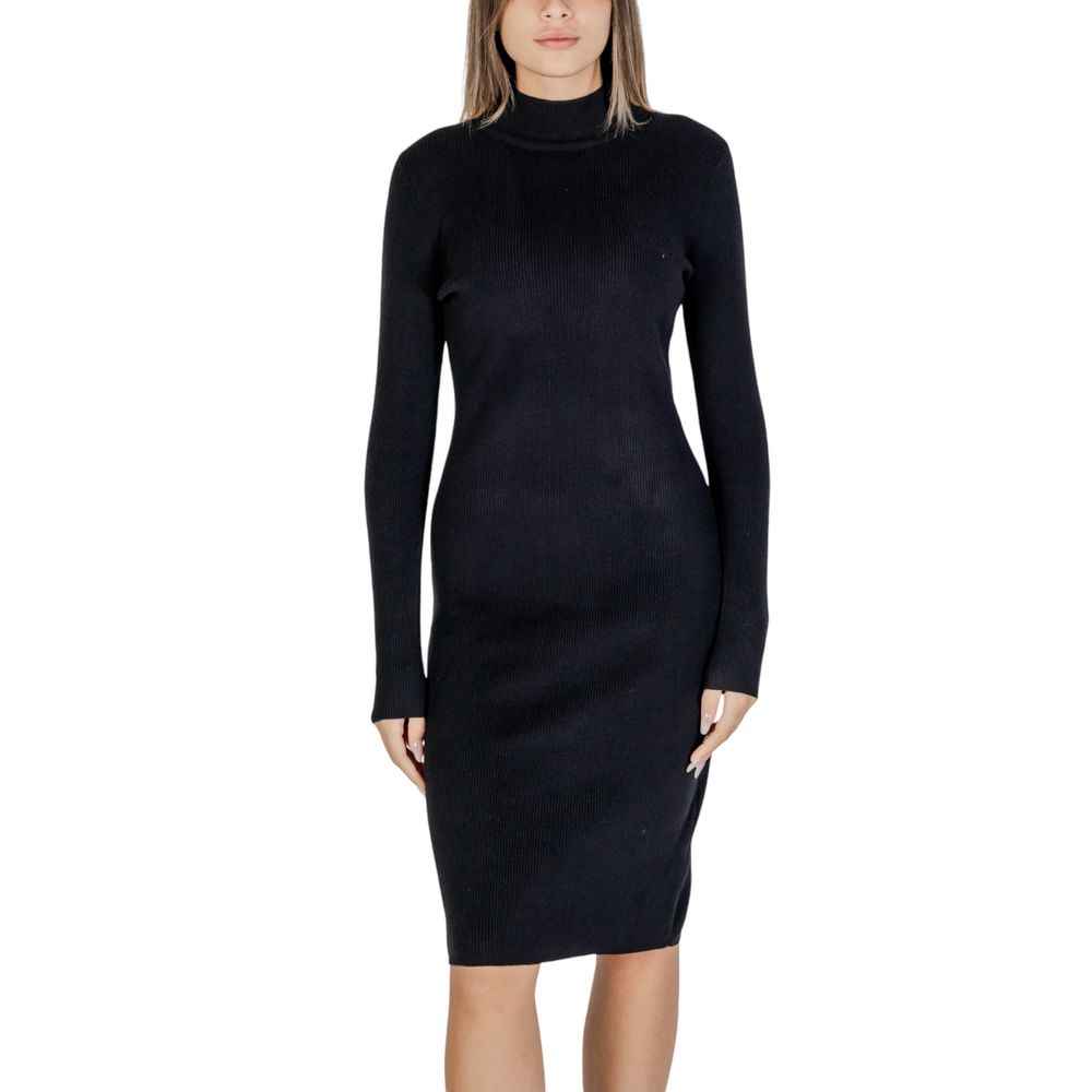 Cleré Black Viscose Midi