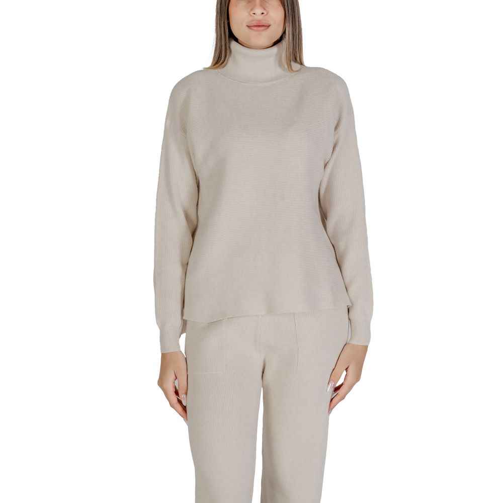 Cleré Beige Viscose Turtleneck