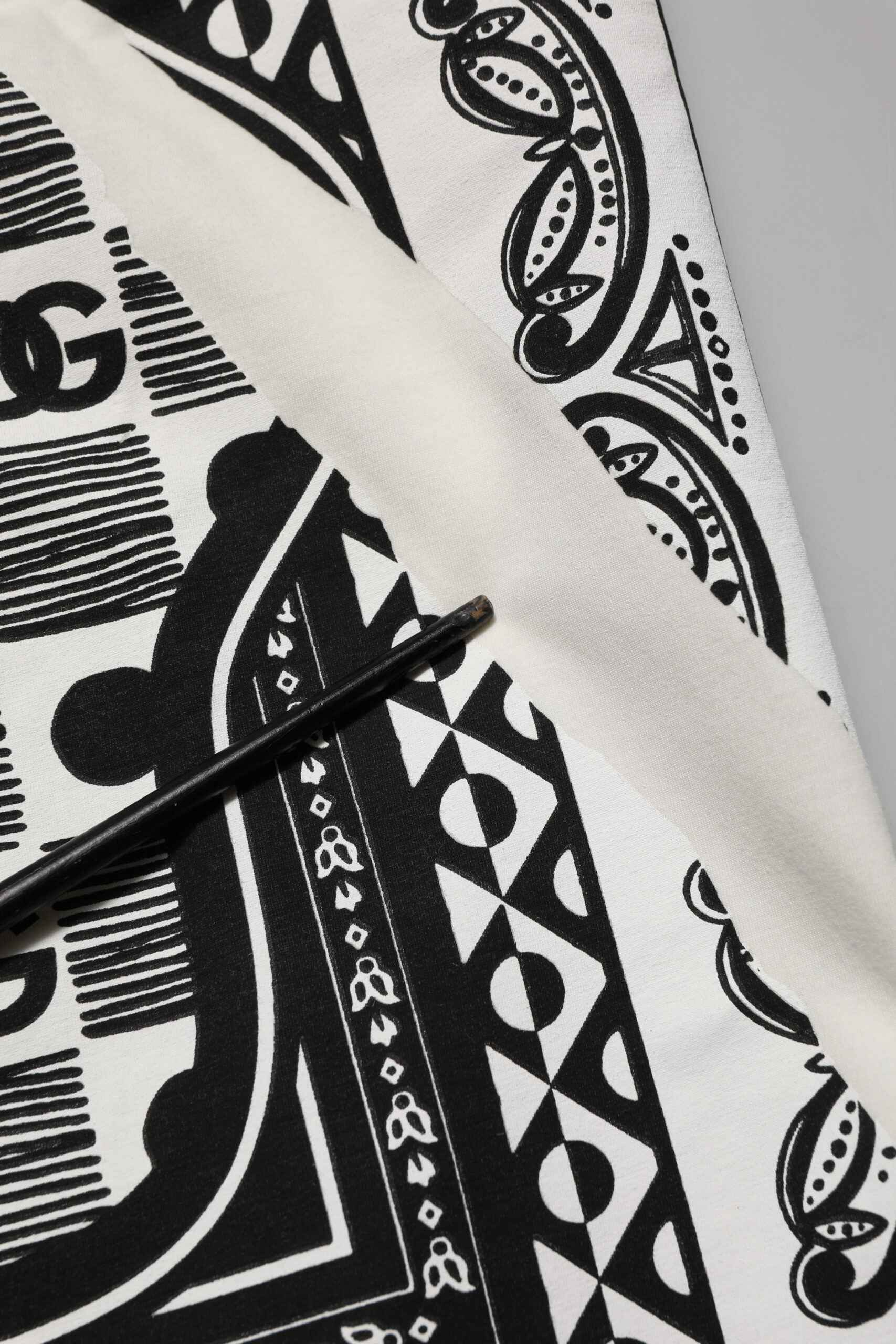 Dolce & Gabbana White Cotton Logo Bandana Print Men T-shirt